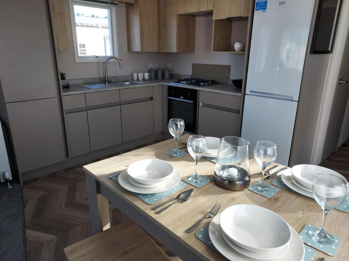 Hoburne Bashley Self-Catering Holiday Home نيو ميلتون المظهر الخارجي الصورة